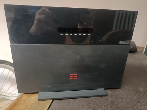 Modem tim hub - +, plus